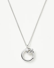 Curly Molten Initial Pendant Necklace - Initial O | Sterling Silver