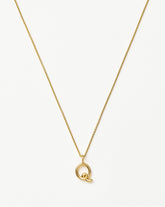 Curly Molten Mini Initial Necklace - Q | 18k Gold Vermeil