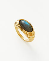 Wavy Ridge Gemstone Ring