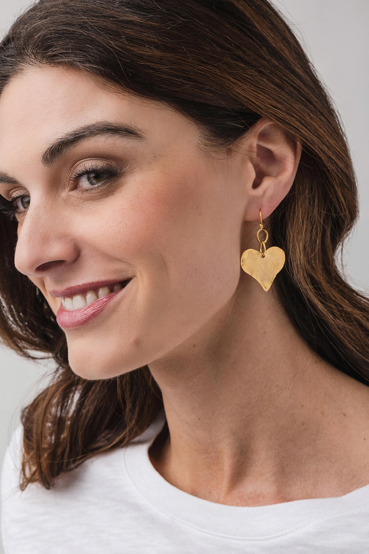 Susan Shaw Gold Heart Earrings