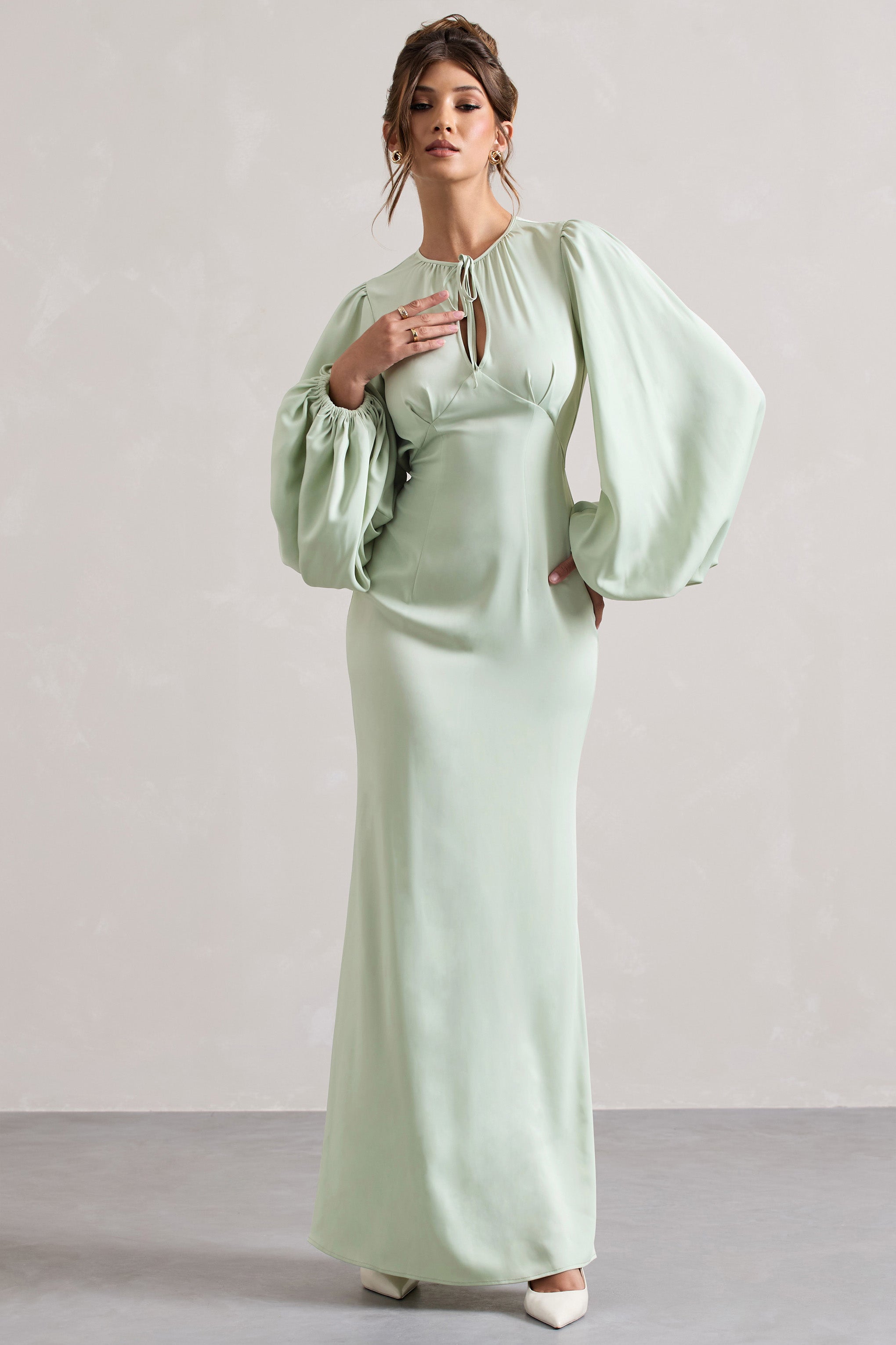 Wild Rose | Light Green Puff-Sleeve Cut-Out Maxi Dress