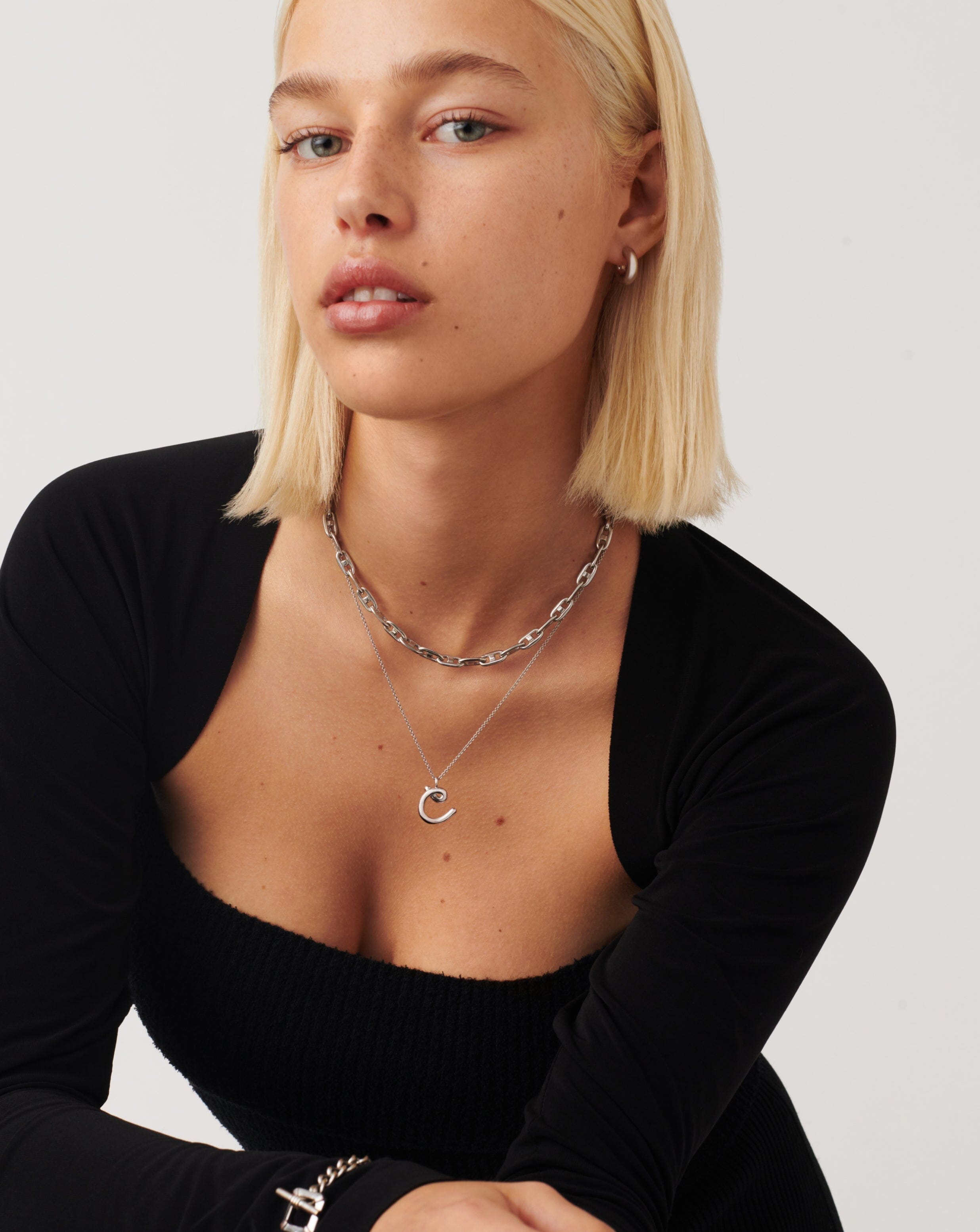 Curly Molten Initial Pendant Necklace - Initial C | Sterling Silver