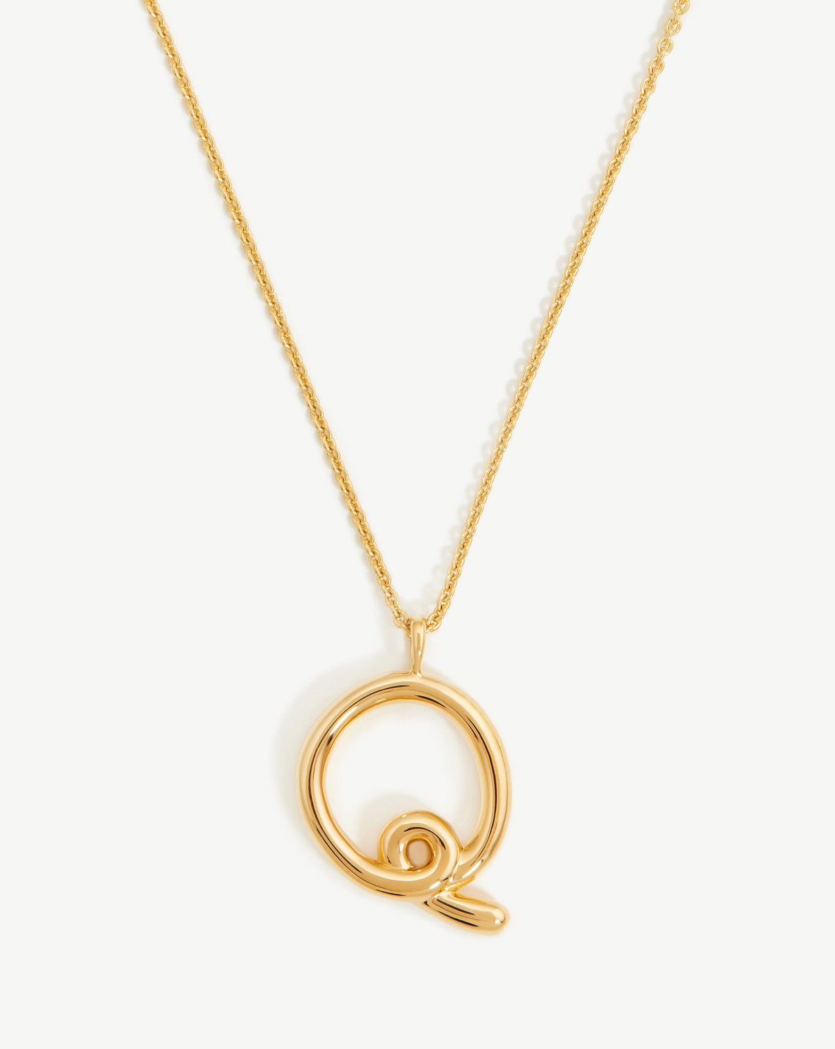 Curly Molten Initial Pendant Necklace - Initial Q | 18k Gold Vermeil