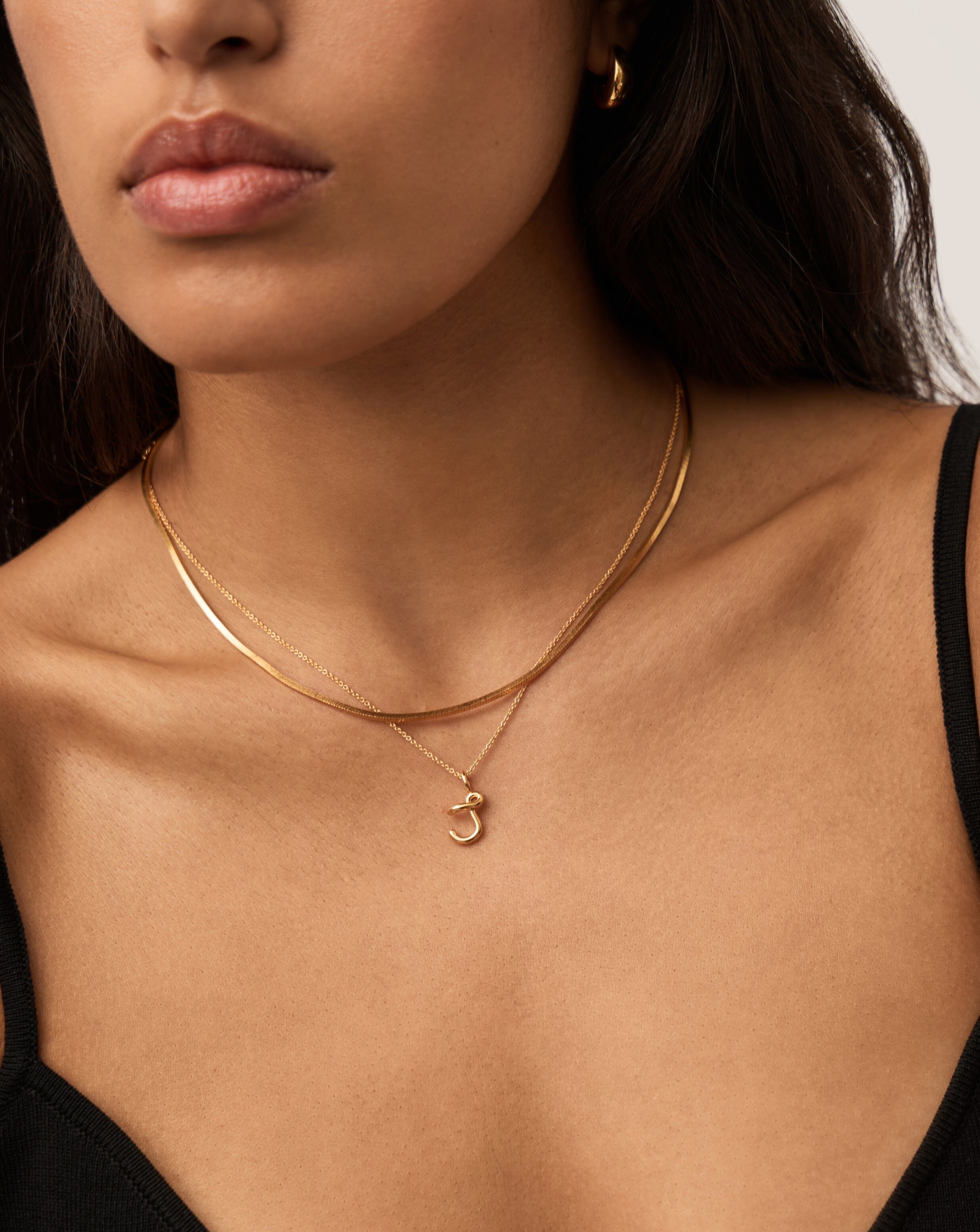 Curly Molten Mini Initial Necklace - J | 18k Gold Vermeil
