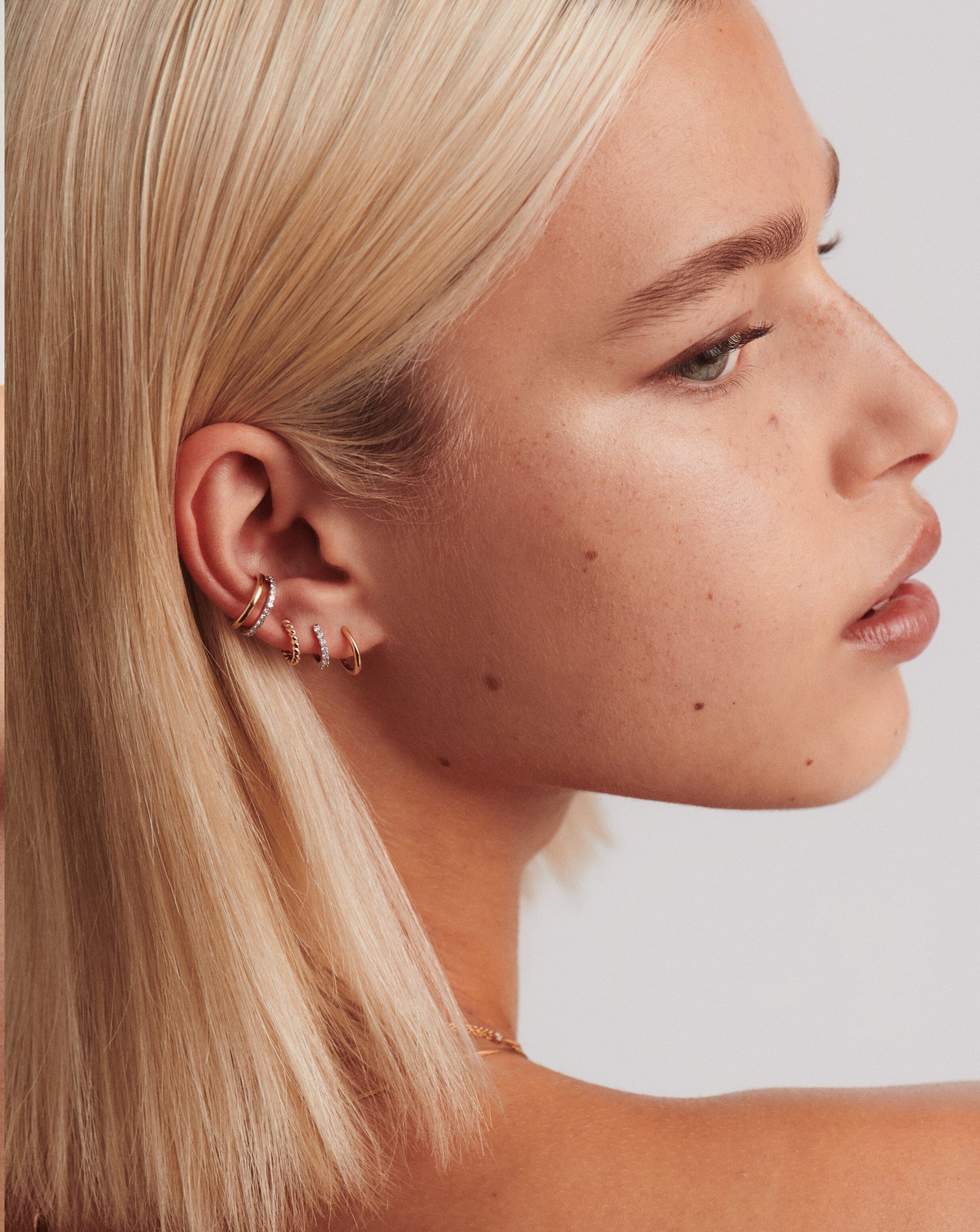 Fine Classic Single Mini Hoop Earring