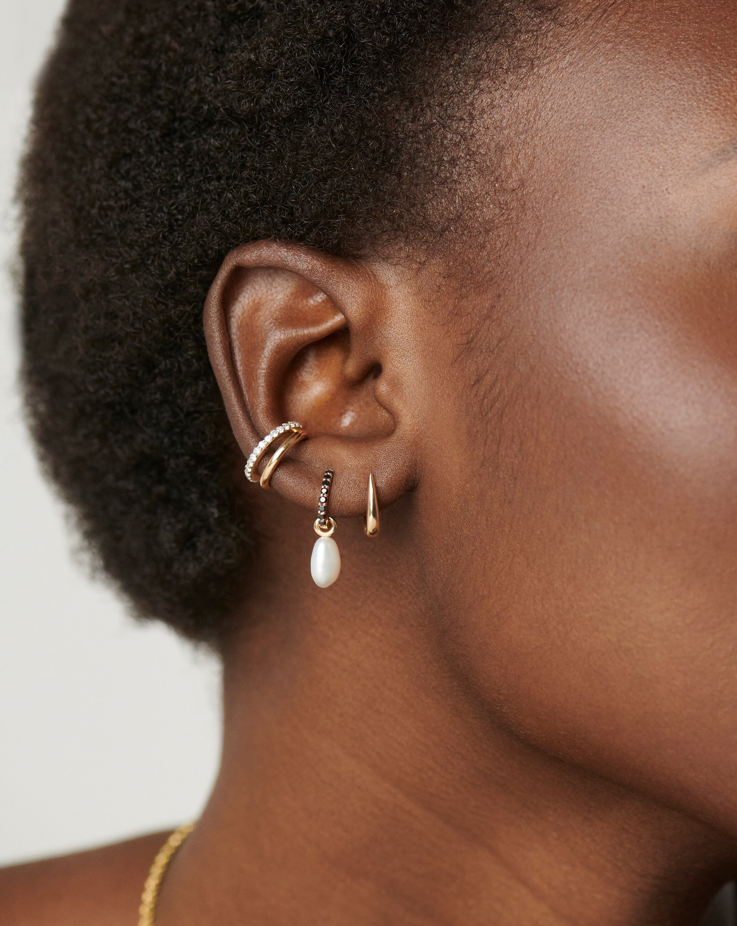 Fine Claw Huggies | 14k Solid Gold