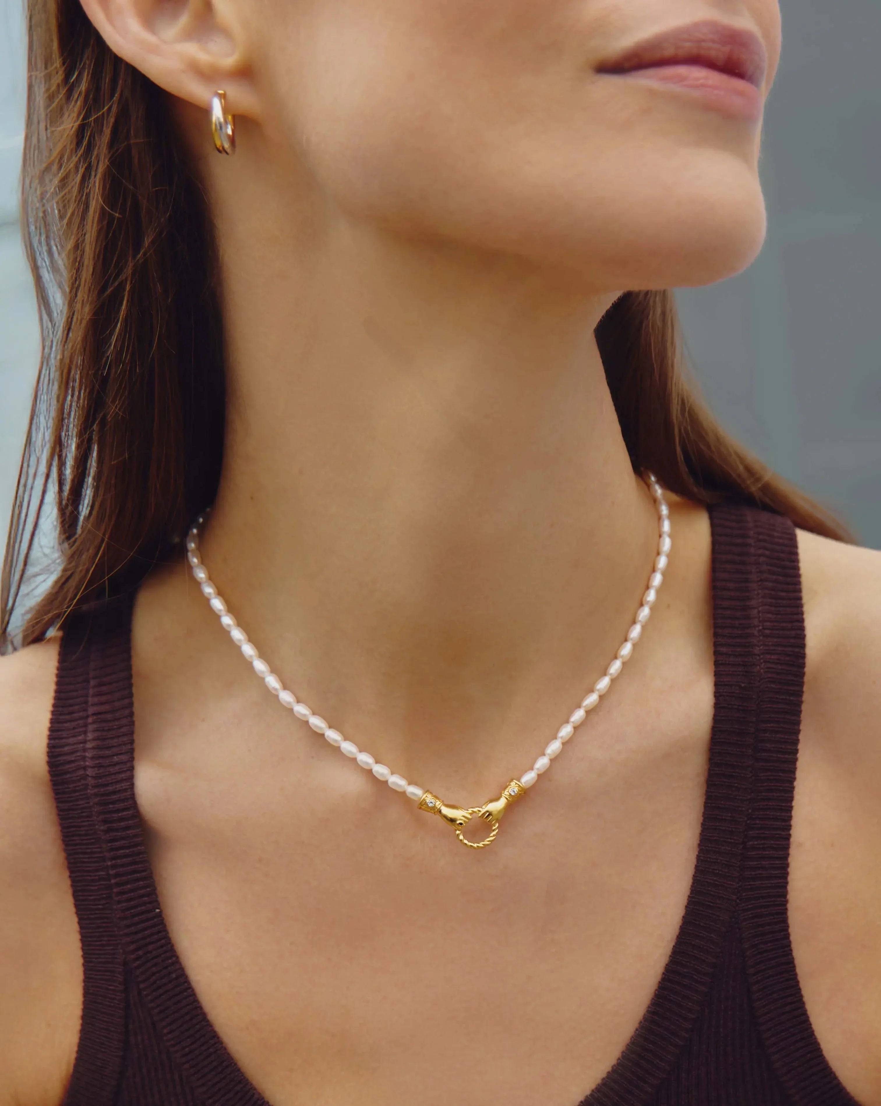 Harris Reed In Good Hands Pearl Pendant Necklace | 18k Gold Plated/Pearl & Black Onyx