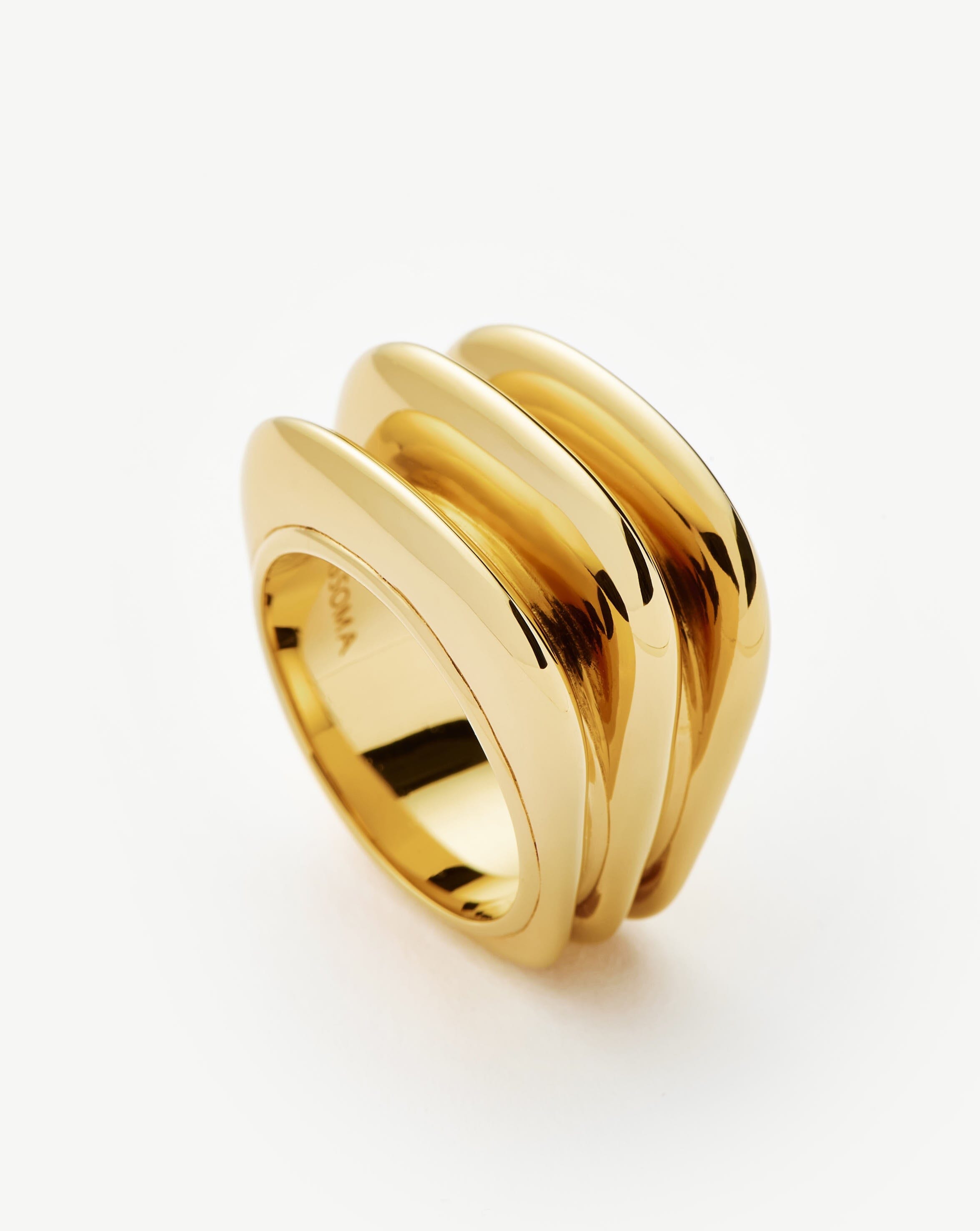 Hera Dome Triple Ridge Ring
