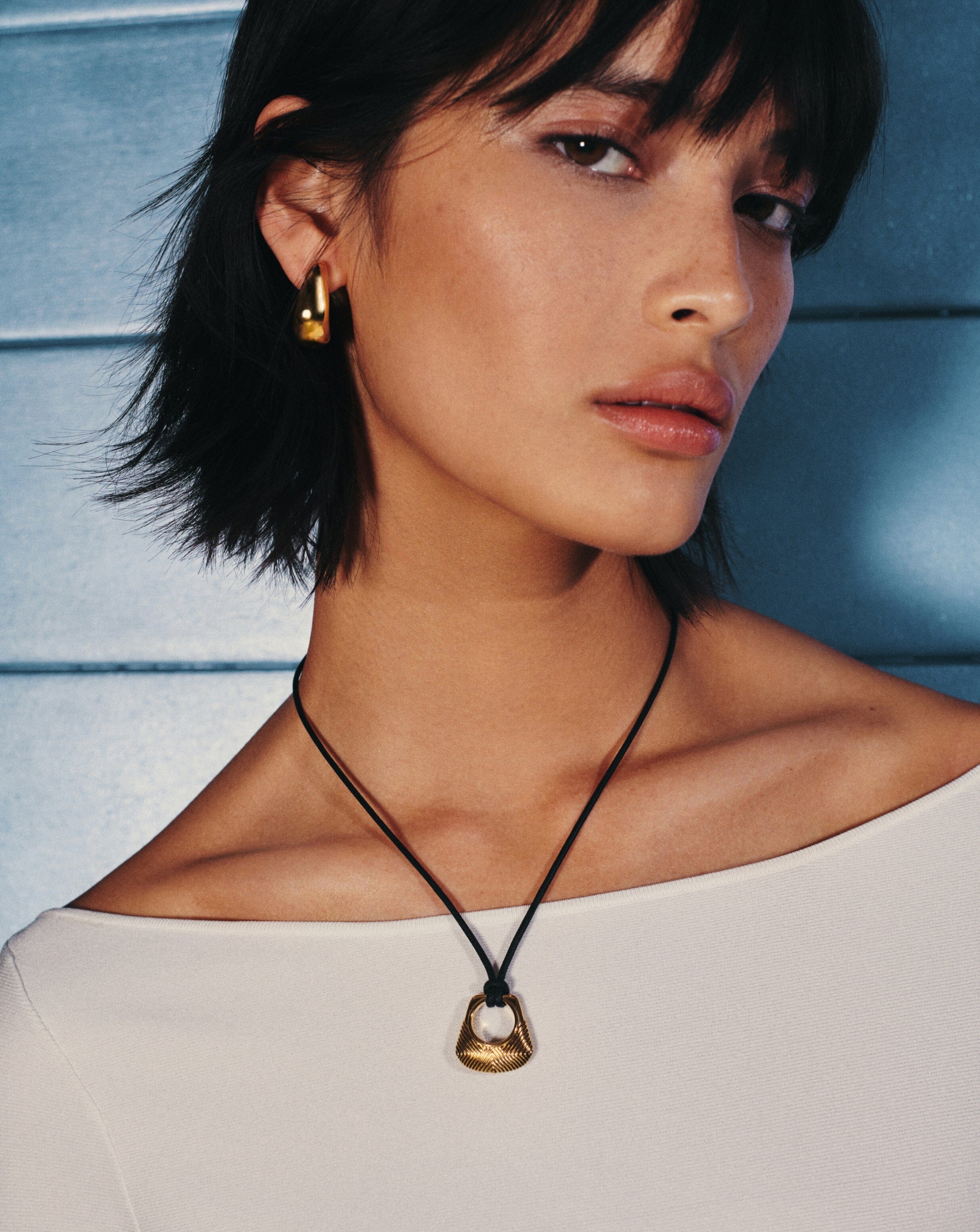 Hera Ridge Pendant Cord Necklace | 18k Gold Plated