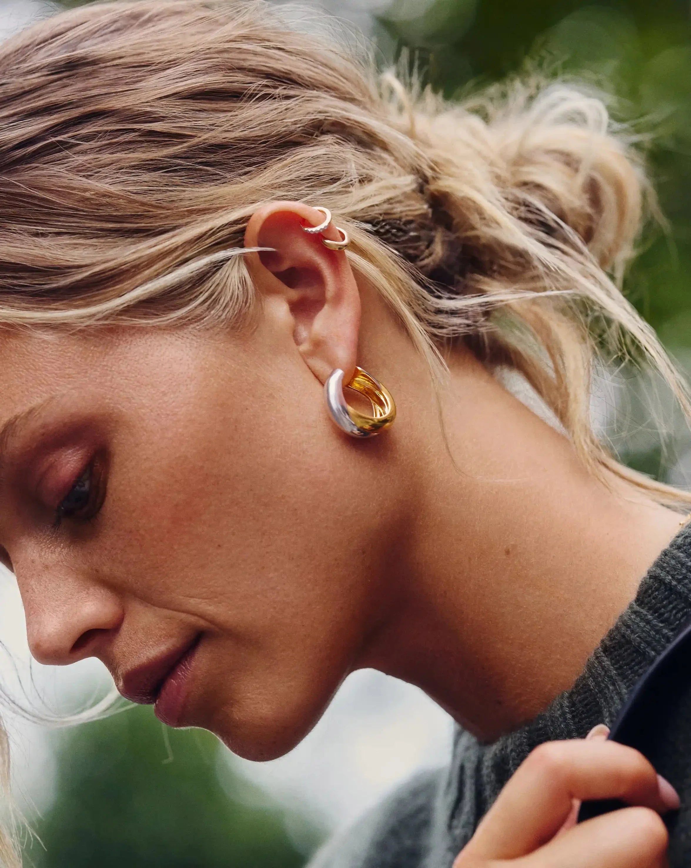 Lucy Williams Chunky Medium Entwine Hoop Earrings | Mixed Metal