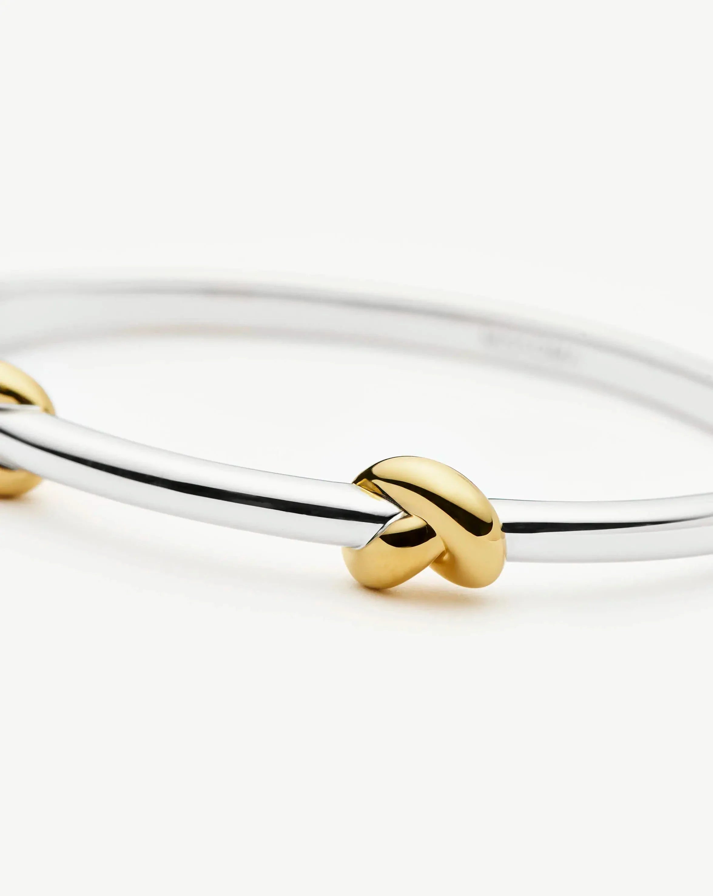 Lucy Williams Knot Hinged Bangle  | Mixed Metal