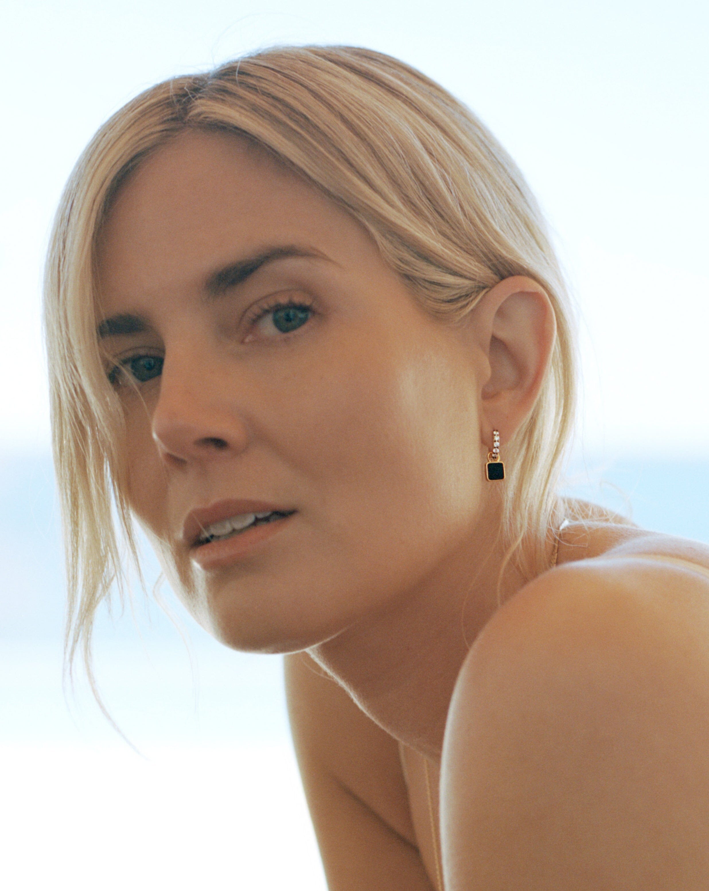 Lucy Williams Square Black Onyx Charm Hoop Earrings  | 18k Gold Vermeil/Black Onyx