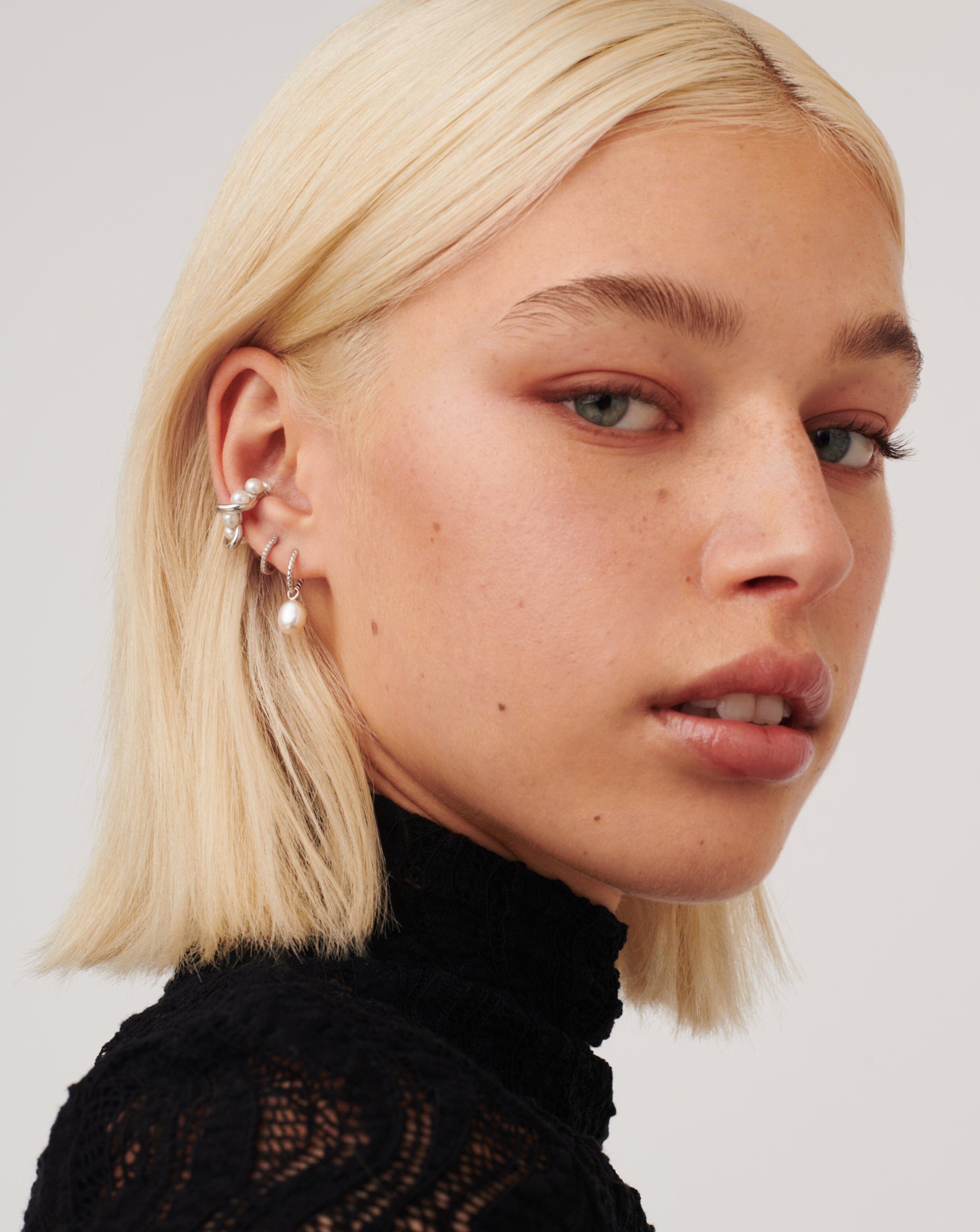 Pearl Twisted Small Drop Hoop Earrings | Sterling Silver/Pearl