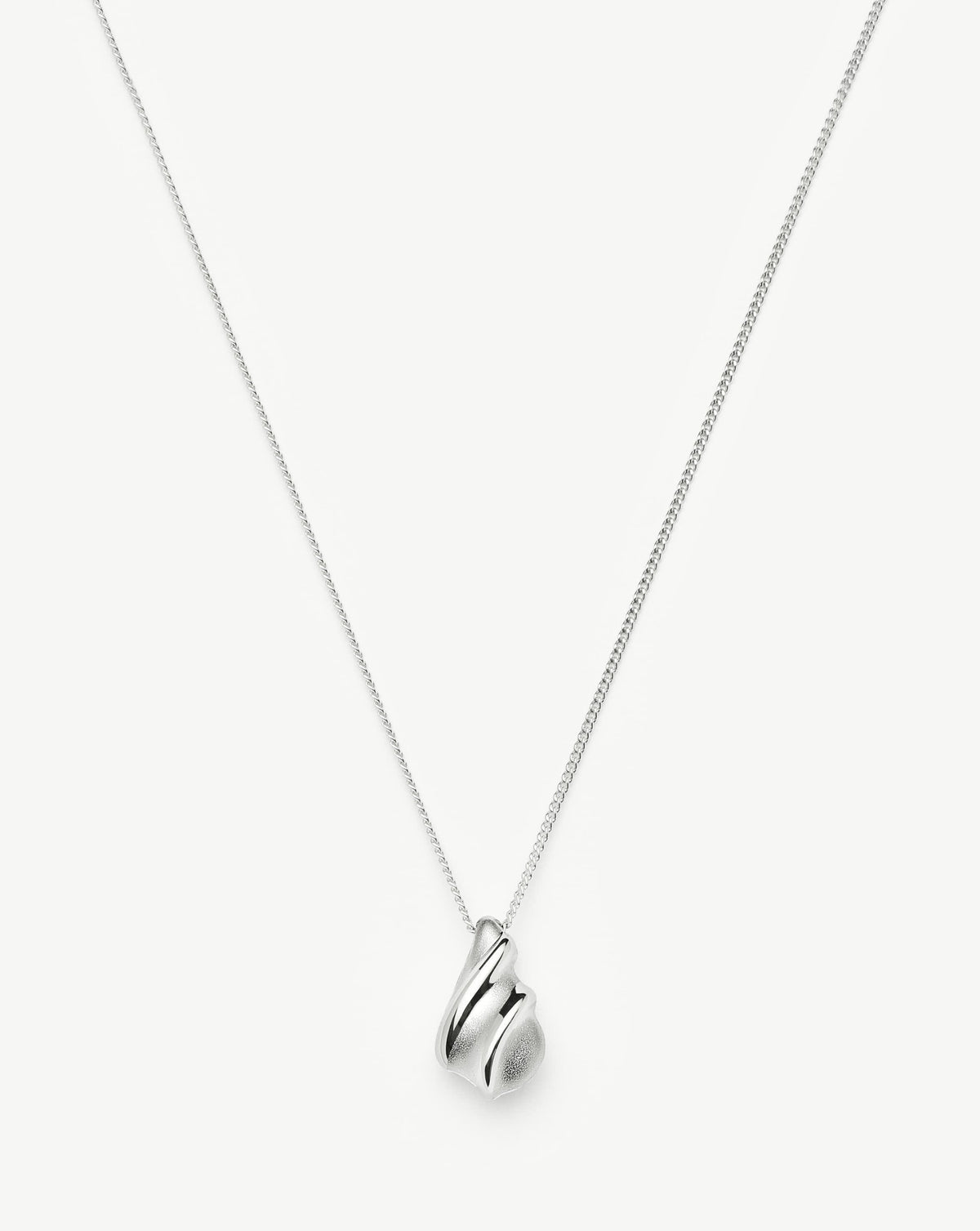 Savi Ridge Droplet Pendant Necklace | Silver Plated