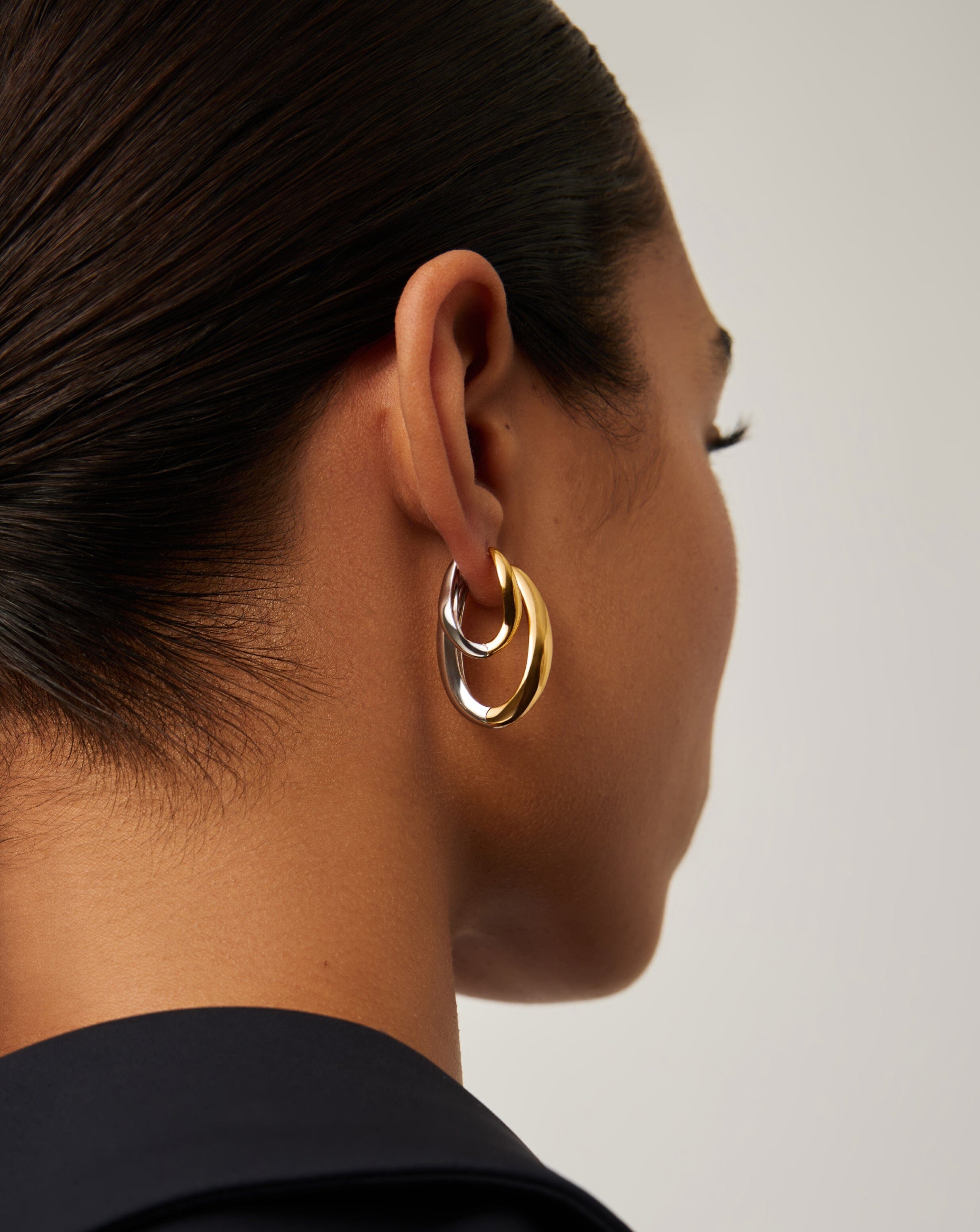 Savi Signature Medium Hoop Earrings | Mix Metal