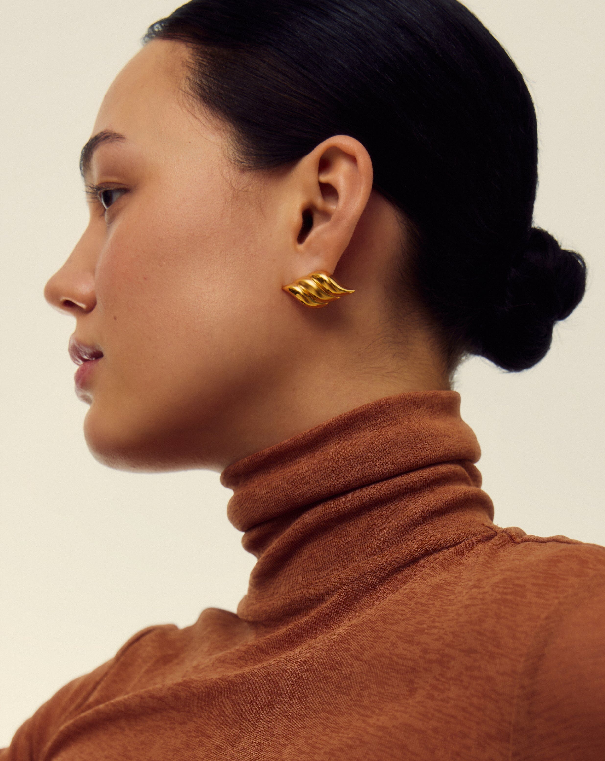 Savi Signature Oversized Stud Earrings | 18k Gold Plated