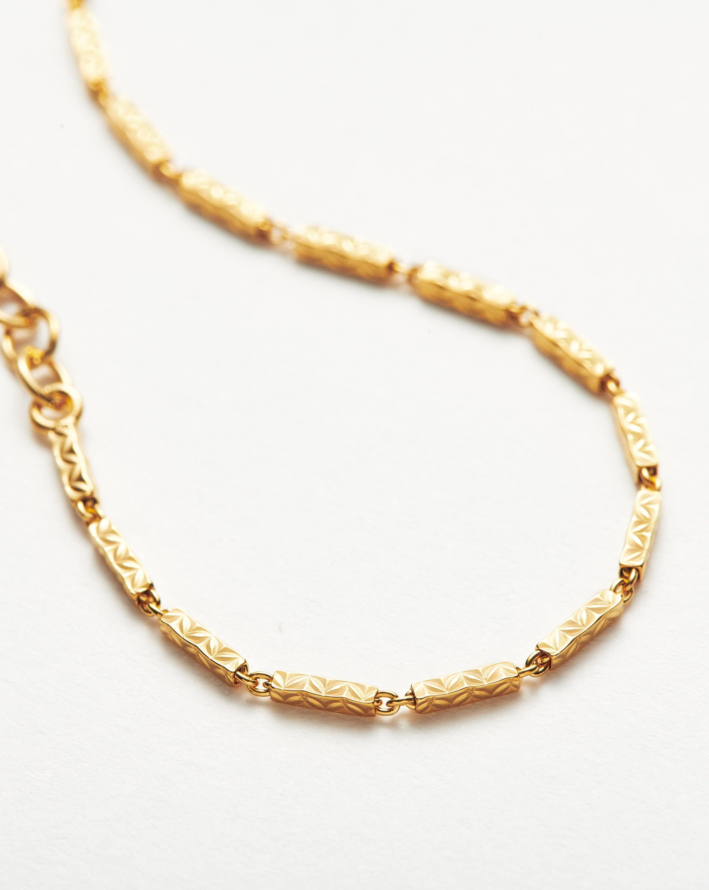 Savi Textured Link Chain Bracelet