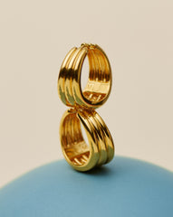 Savi Triple Ridge Hoop Earrings | 18k Gold Vermeil