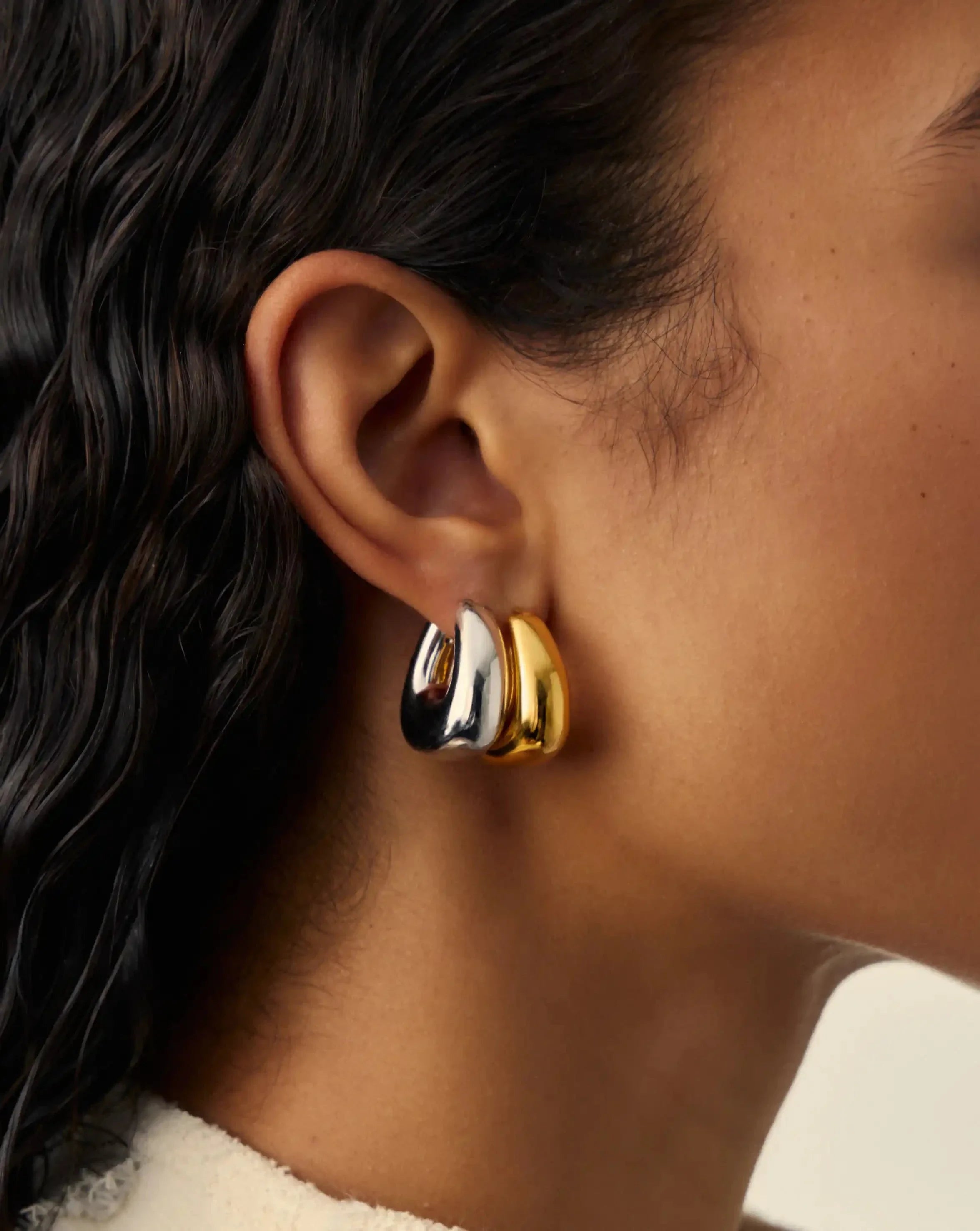 Sculptural Chubby Small Hoop Earrings | 18k Gold Plated