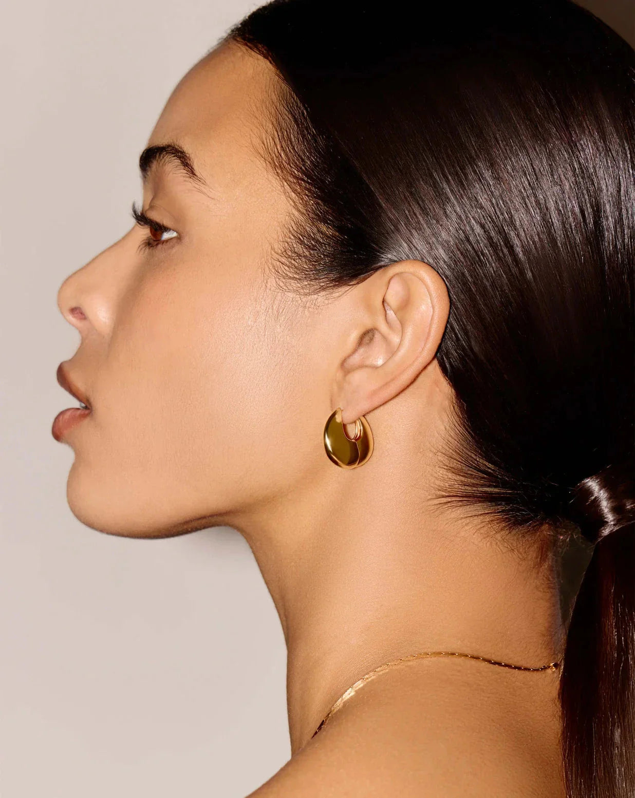Sculptural Pebble Small Hoop Earrings | 18k Gold Plated