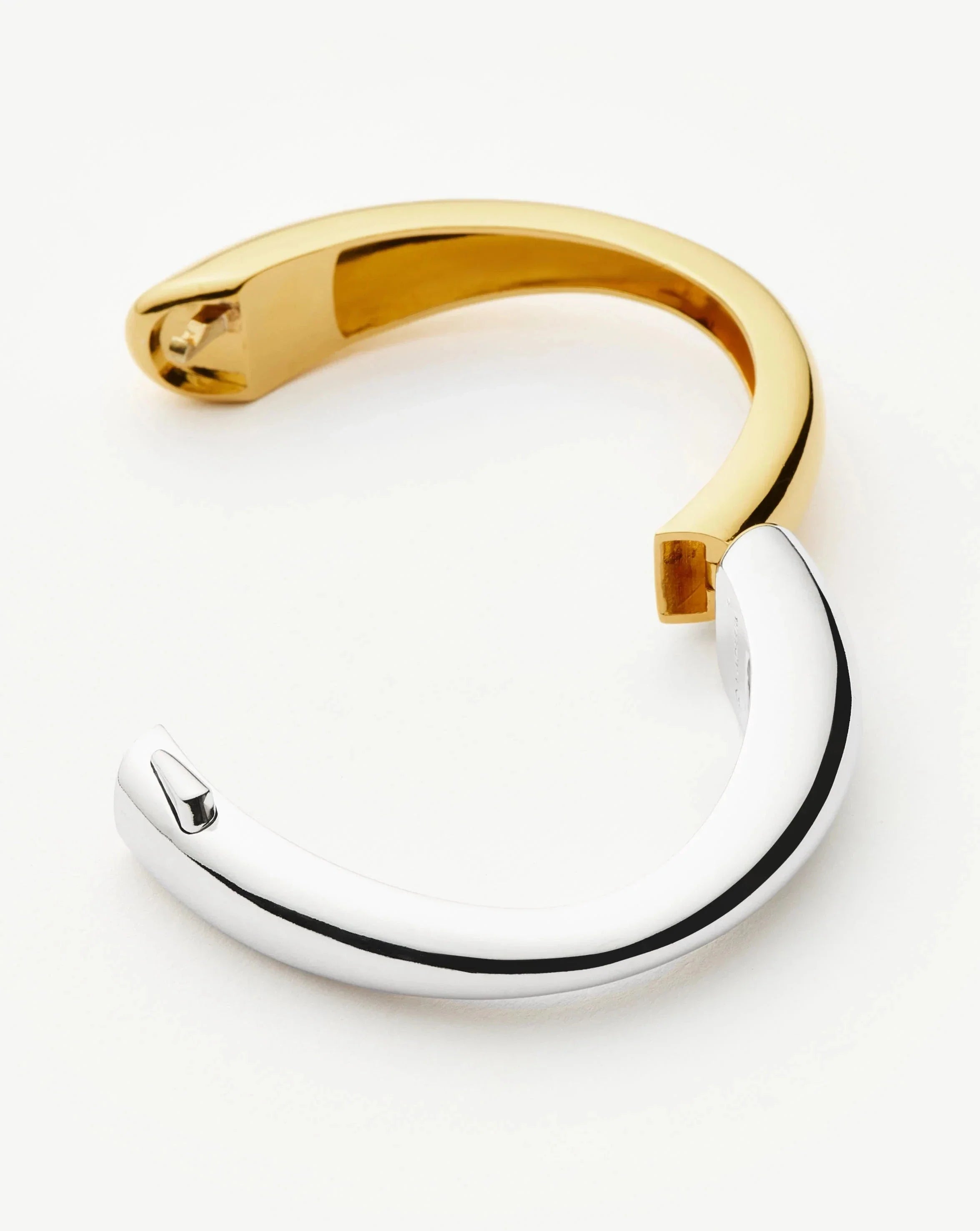 Sculptural Ridge Hinged Bangle | Mixed Metal