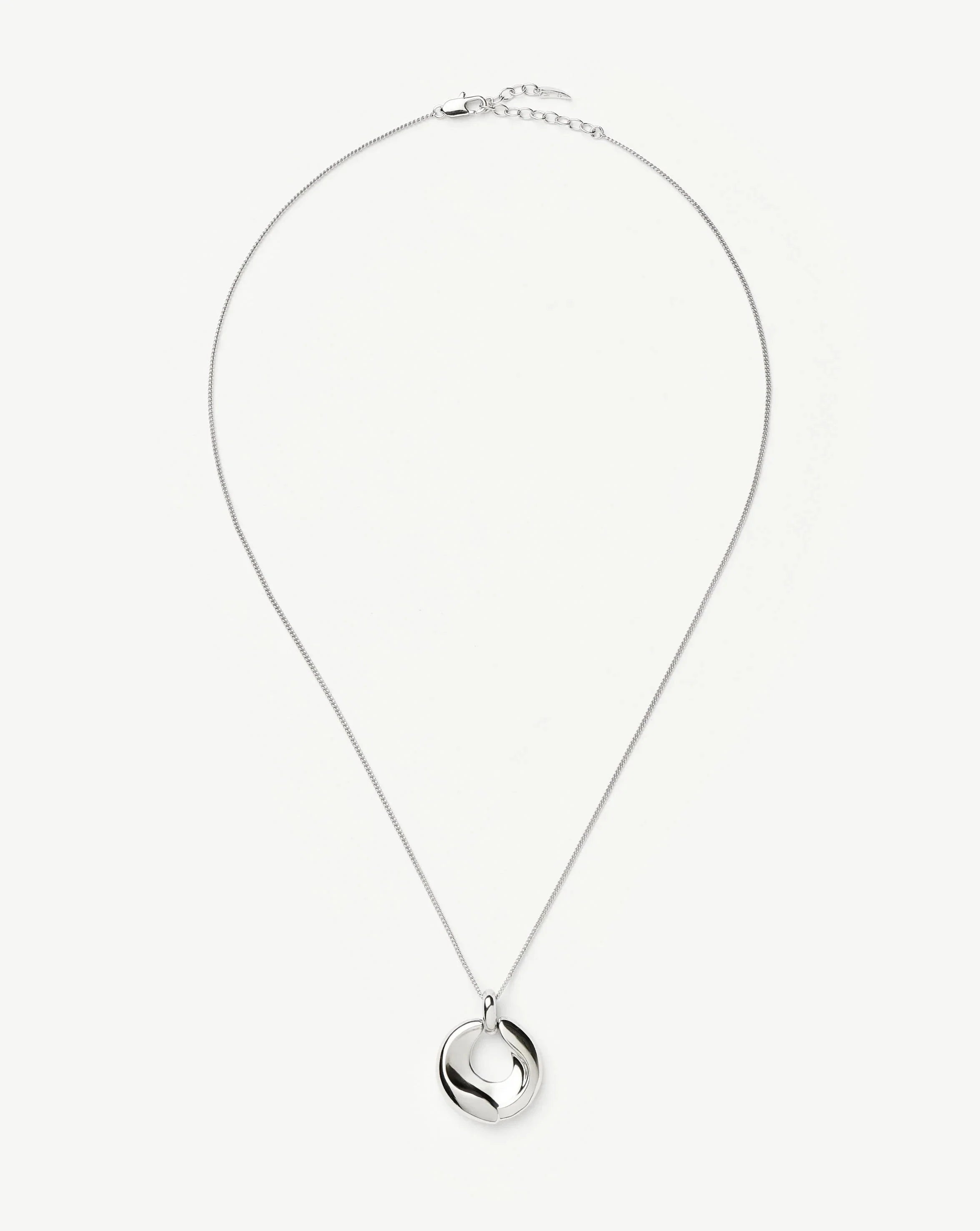 Sculptural Ridge Molten Pendant Necklace | Silver Plated