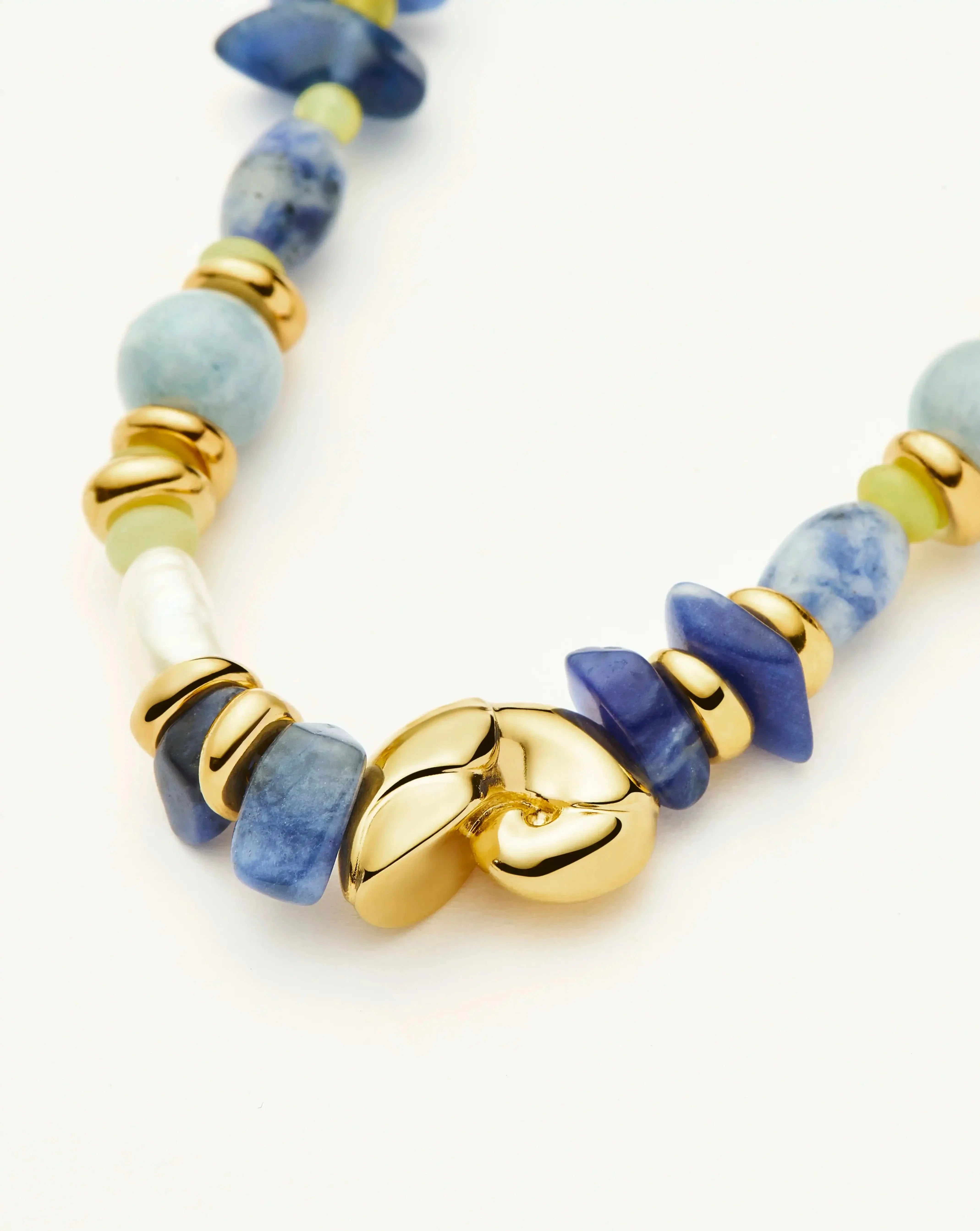 Shell Statement Multi Beaded Bracelet | 18k Gold Plated/Multi Gemstone