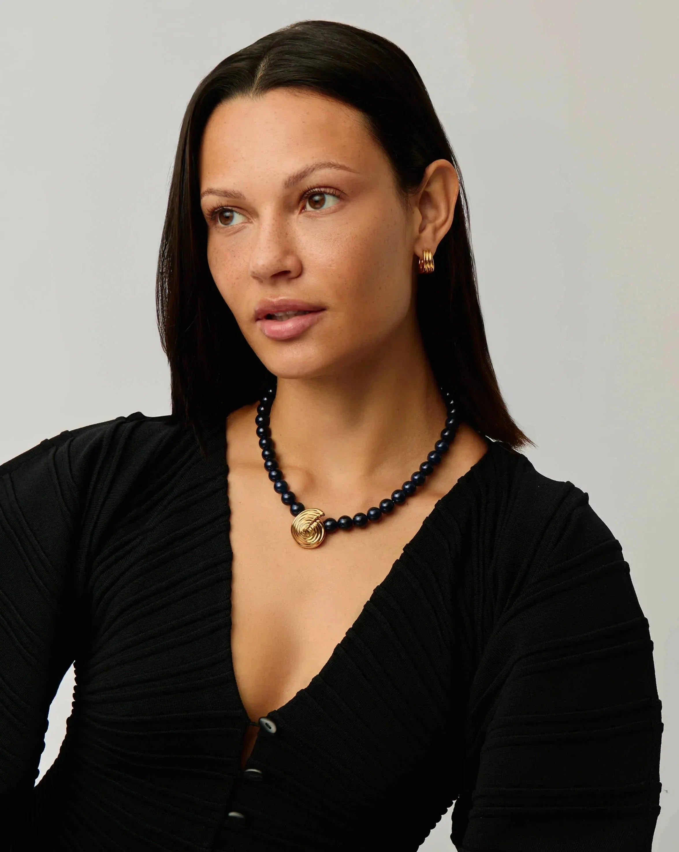 Spiral Gemstone Beaded Pendant Necklace | 18k Gold Plated/Dark Blue Crystal Quartz