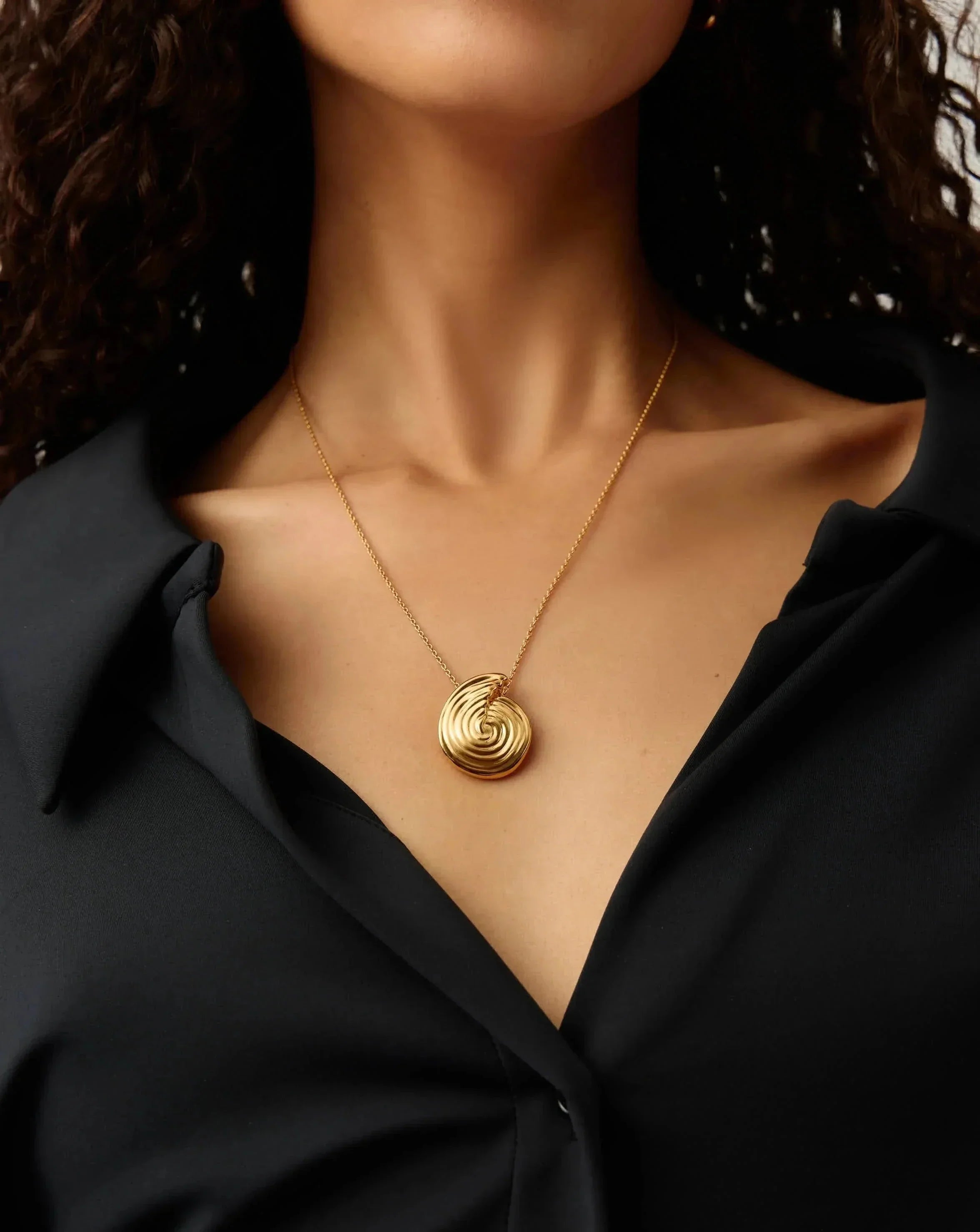 Spiral Large Pendant Necklace | 18k Gold Plated