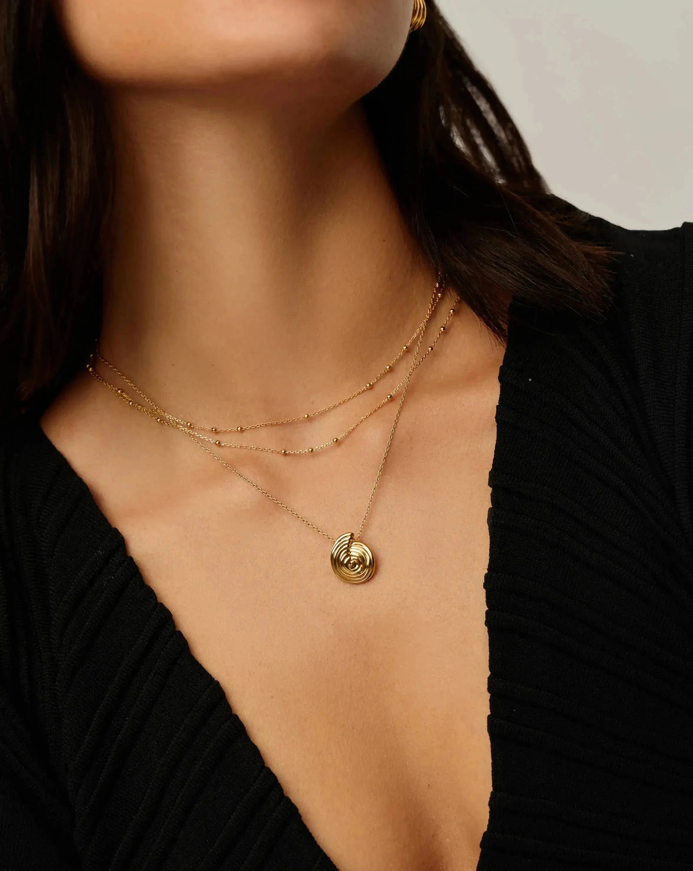 Spiral Mini Pendant Necklace | 18k Gold Plated