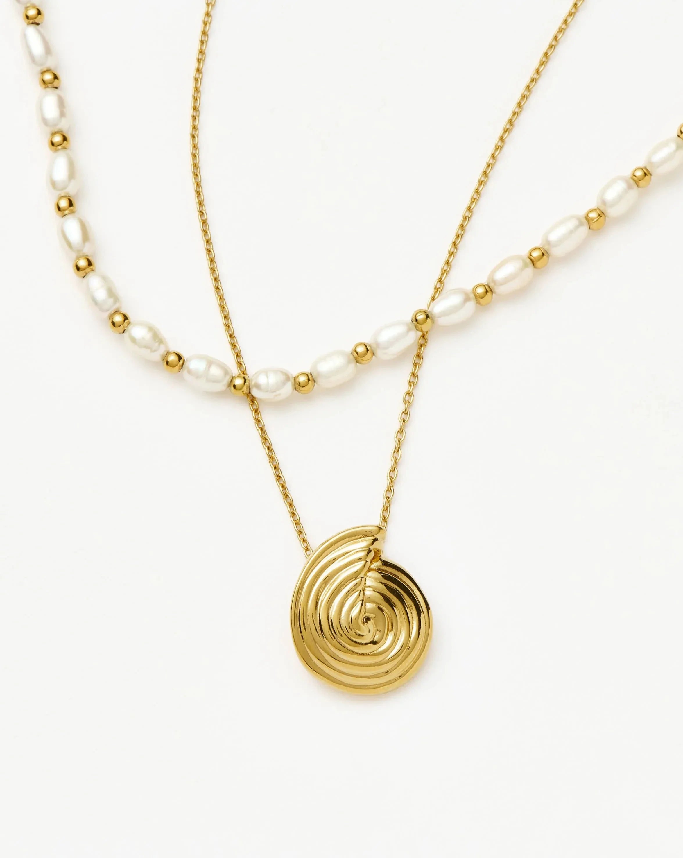 Spiral Pendant Necklace & Pearl Beaded Choker Set | 18k Gold Plated / Pearl